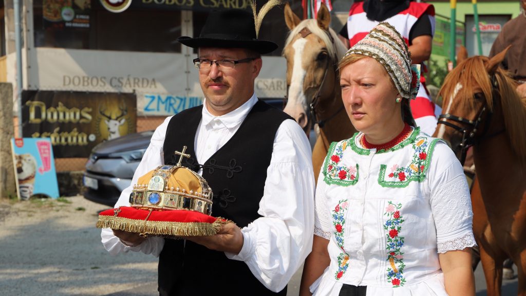 Bukréta folklórcsoport