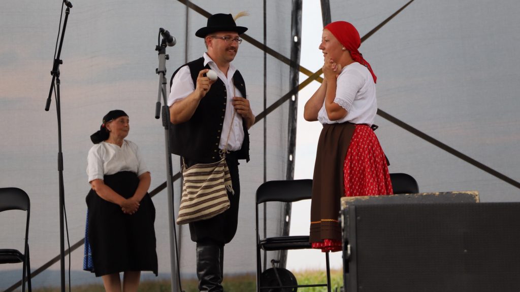 Bukréta folklórcsoport