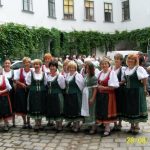 11 Gyékényes néptánccsoport