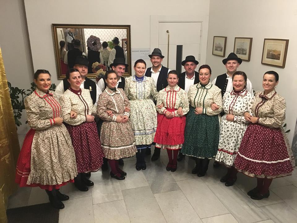 Pásztortűz Néptánccsoport